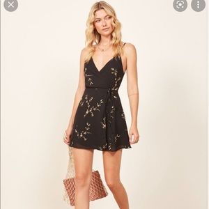 Reformation Thora wrap dress in wildflower XL